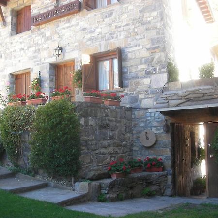 Apartamentos Casa Gallan Sarvisé Екстериор снимка