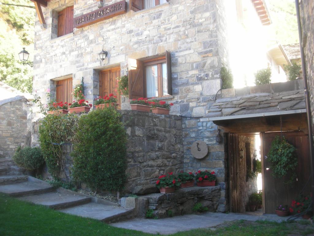 Apartamentos Casa Gallan Sarvisé Екстериор снимка
